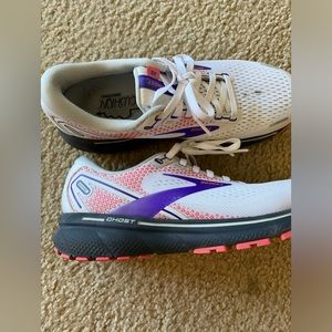 Brooks Ghost 14 Sneakers